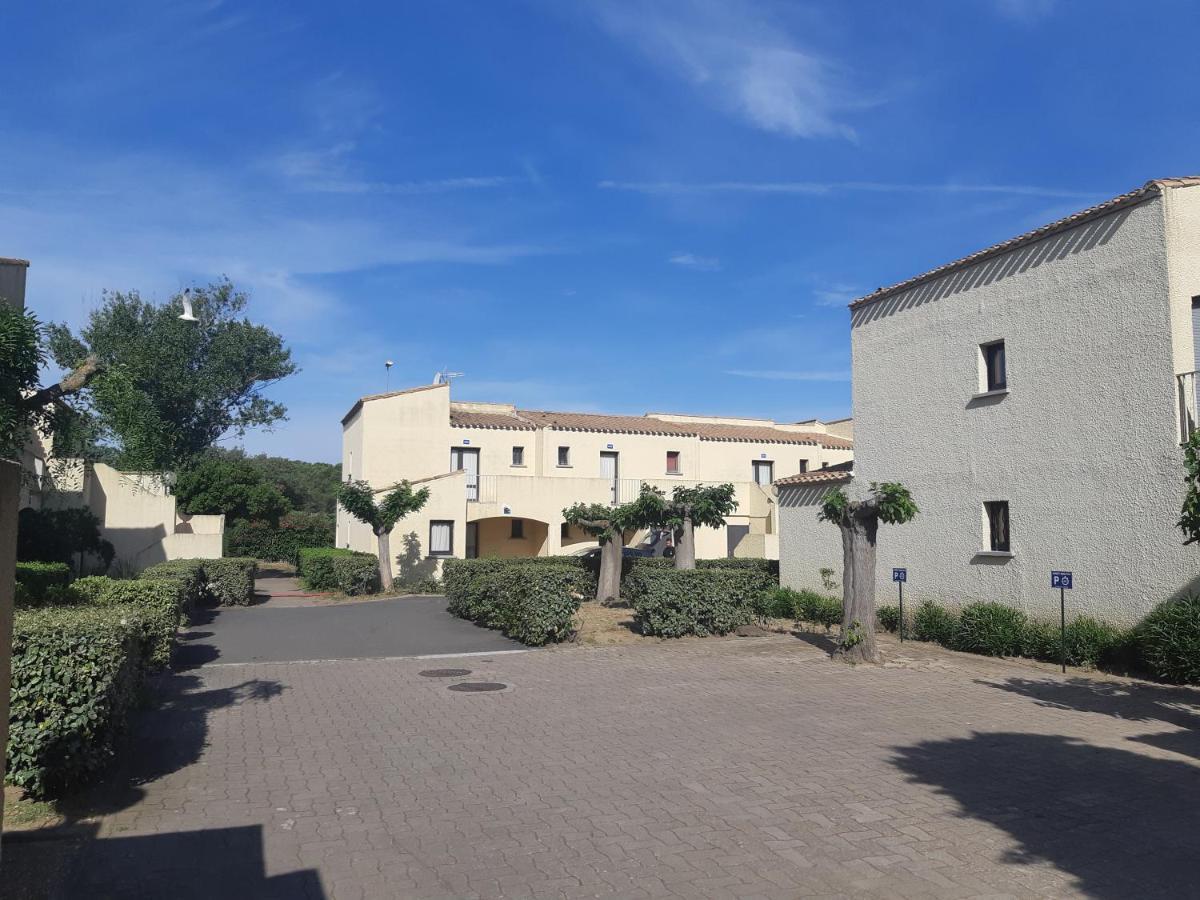 Studio Climatise Cosy Avec Grande Piscine Chauffee Agde Exteriér fotografie