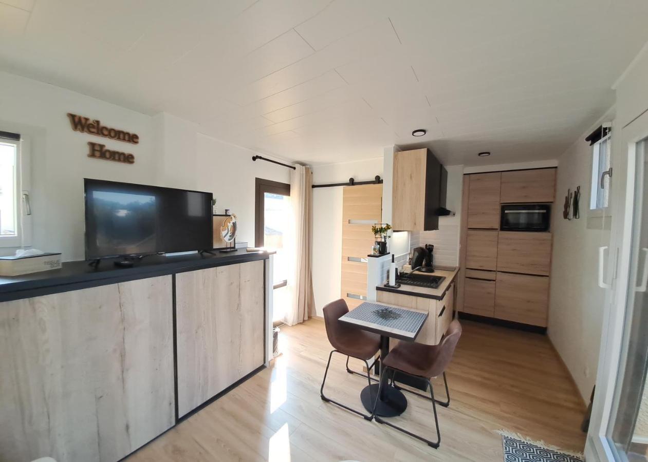 Studio Climatise Cosy Avec Grande Piscine Chauffee Agde Exteriér fotografie